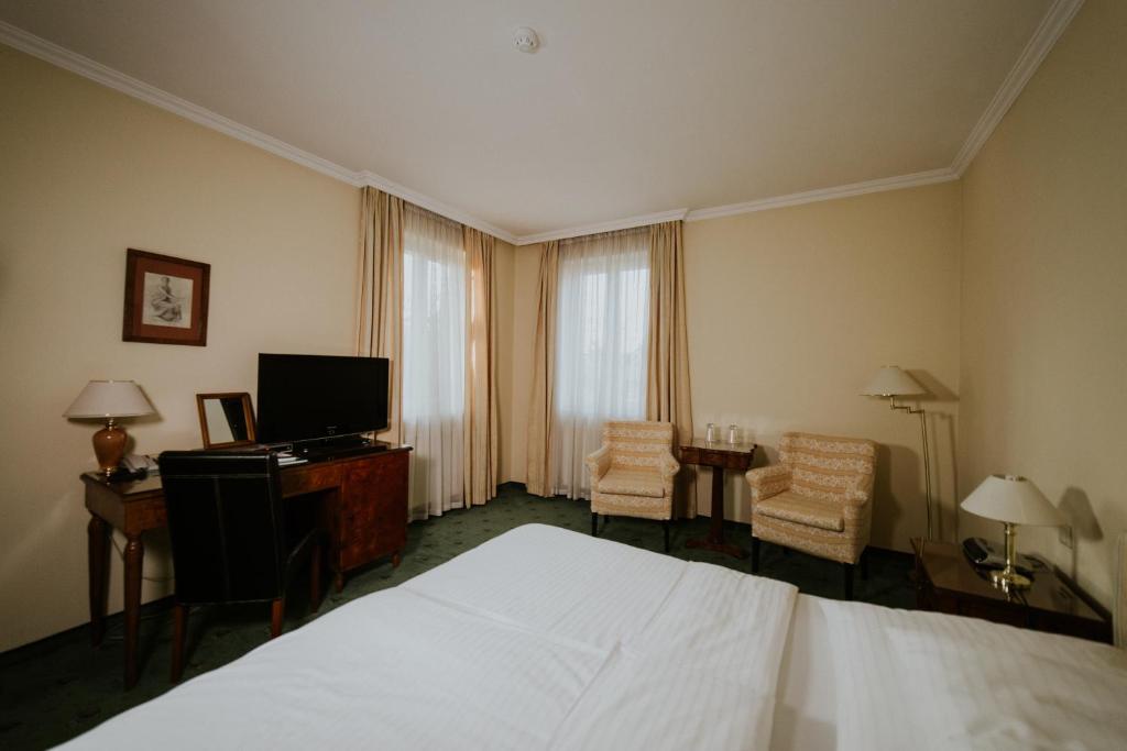 Двухместный (Двухместный номер Делюкс с 1 кроватью) отеля Hotel La Residenza, Тимишоара