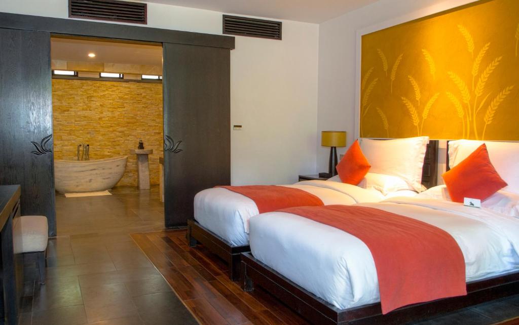 Двухместный (Двухместный номер Делюкс с 2 отдельными кроватями) курортного отеля Amiana Resort and Villas Nha Trang, Нячанг
