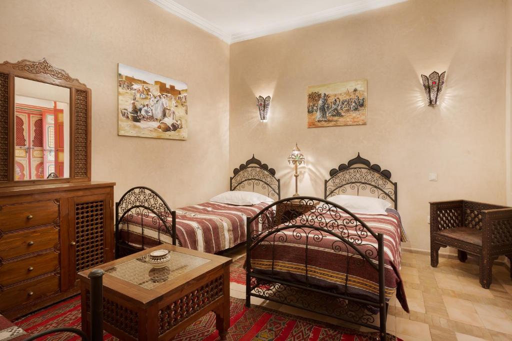 Трехместный (Улучшенный трехместный номер), Riad Sofia