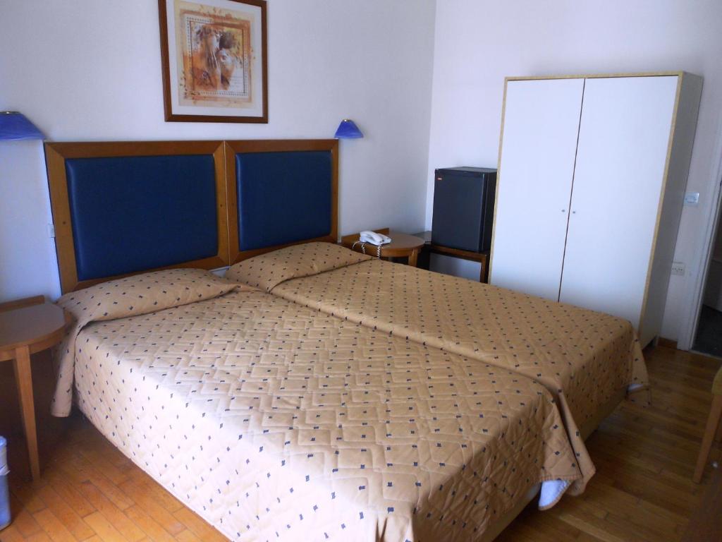 Двухместный (Двухместный номер с 1 кроватью или 2 отдельными кроватями) отеля Adam's Hotel, Афины