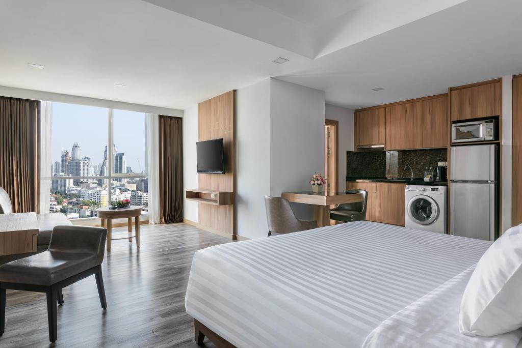 Сьюит (Суперлюкс), Adelphi Grande Sukhumvit by Compass Hospitality