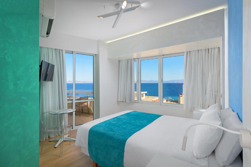 Двухместный (Улучшенный двухместный номер с 1 кроватью и видом на море) отеля Agla Hotel, Родос