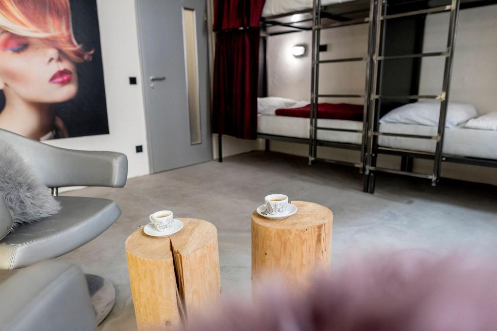 Номер (Кровать в общем 6-местном номере), Wake Up Wellness Hostel