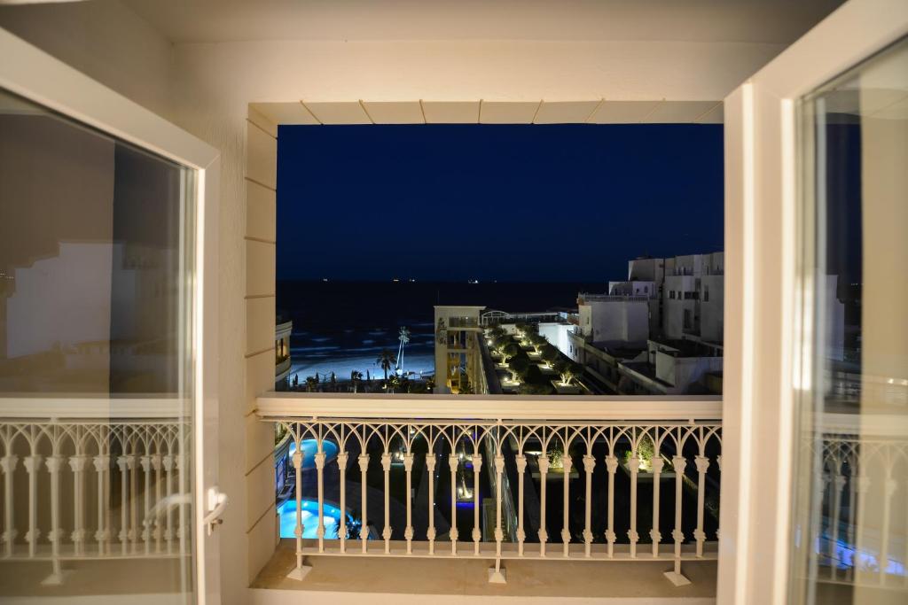 Сьюит (Полулюкс) отеля Sousse Palace hôtel & spa, Сус