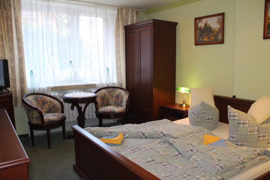 Двухместный (Двухместный номер с 1 кроватью и собственной ванной комнатой) семейного отеля Rezydenz, Шклярска-Поремба