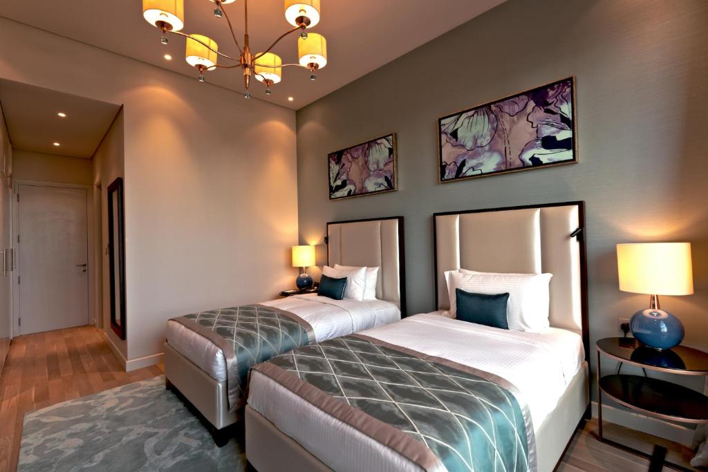 Сьюит (Семейный люкс с 3 спальнями) курортного отеля Rixos The Palm Dubai, Дубай