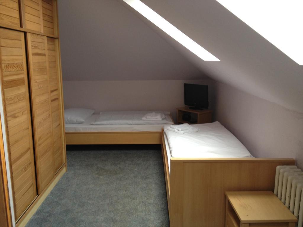 Двухместный (Стандартный двухместный номер с 2 отдельными кроватями) гостевого дома Filip, Прага