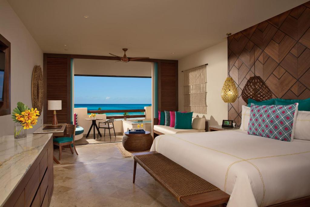 Сьюит (Привилегированный клубный полулюкс с видом на океан) курортного отеля Secrets Maroma Beach Riviera Cancun - Только для взрослых - Все включено, Пуэрто-Морелос