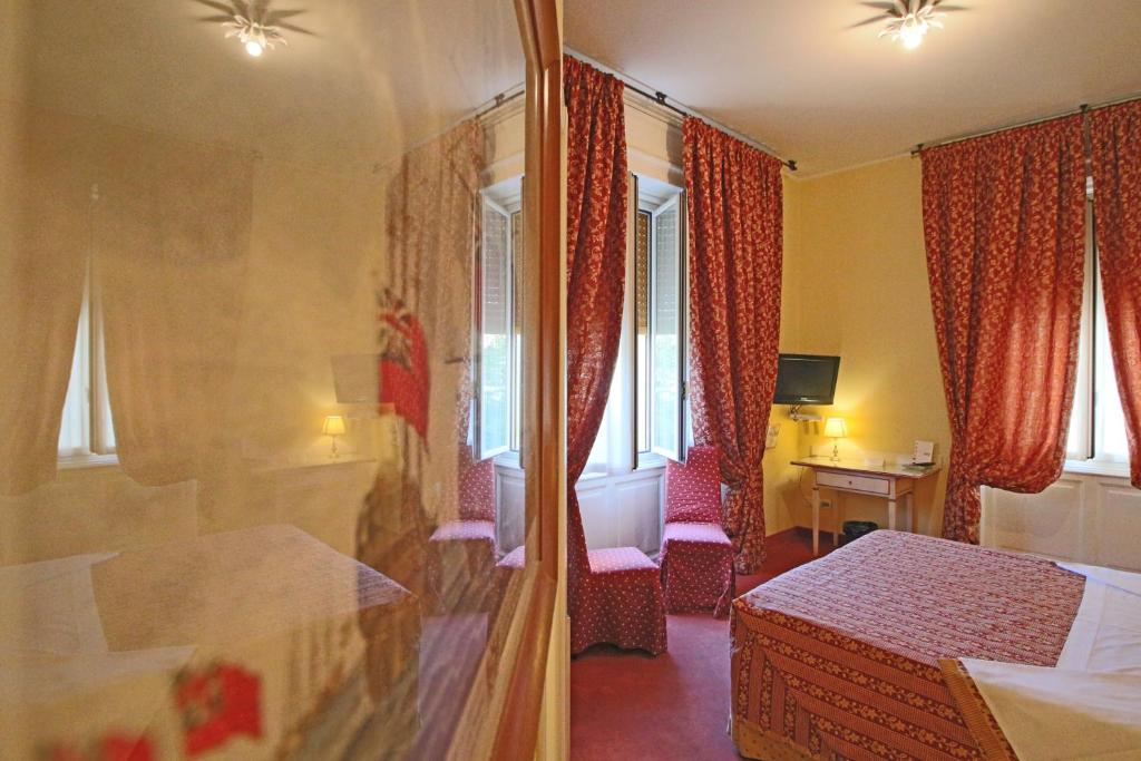 Двухместный (Стандартный двухместный номер с 1 кроватью или 2 отдельными кроватями) отеля Il Giardino Di Albaro, Генуя