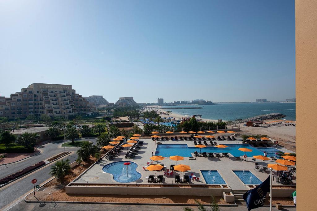 Двухместный (Двухместный номер Делюкс с 1 кроватью и видом на море - Новогодний праздничный ужин) апарт-отеля City Stay Al Marjan Island Hotel Apartment, Рас-эль-Хайма