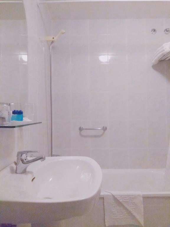 Одноместный (Одноместный номер с собственной ванной комнатой) отеля Hotel Capital de Galicia, Сантьяго-де-Компостела