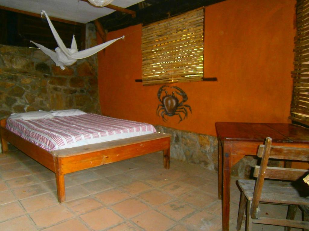 Двухместный (Двухместный номер с 1 кроватью и общей ванной комнатой) отеля Lo Cósmico, Зиполит