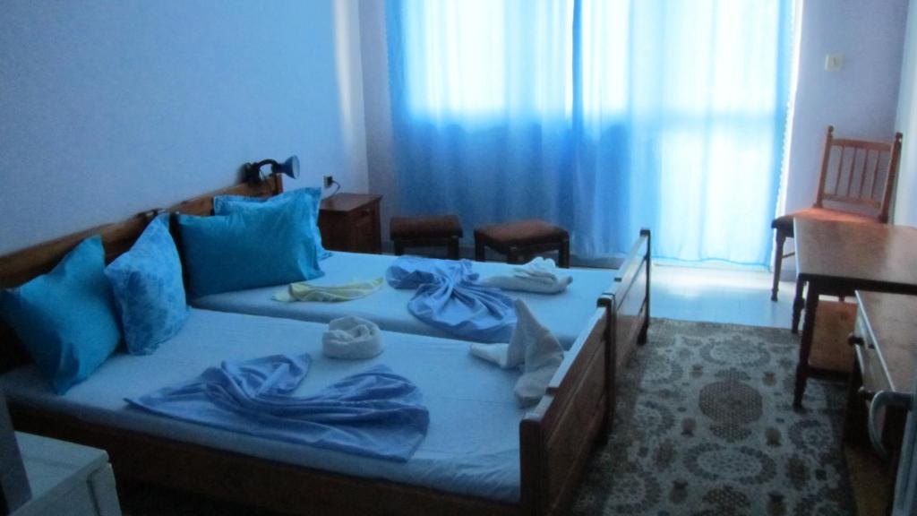 Двухместный (Двухместный номер с 1 кроватью или 2 отдельными кроватями и балконом) отеля Hotel Strajica, Лозенец