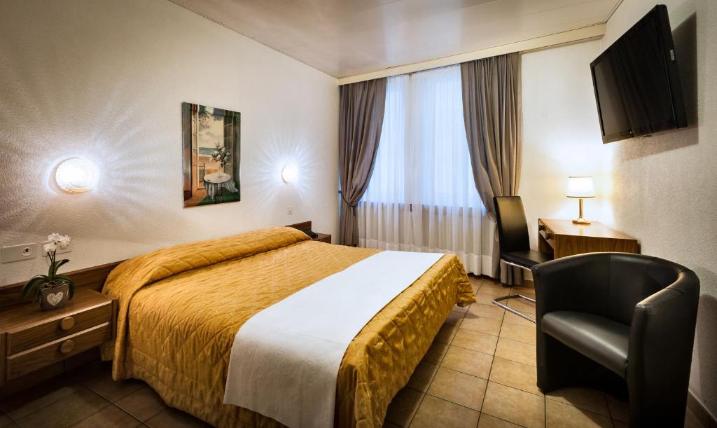 Двухместный (Двухместный номер с 1 кроватью) отеля Hotel dell'Angelo, Локарно