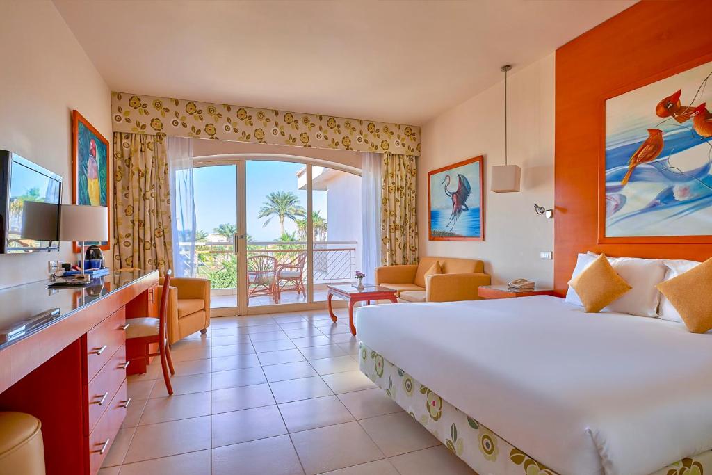 Двухместный (Номер с видом на море) курортного отеля Parrotel Beach Resort Ex. Radisson Blu, Шарм-эль-Шейх