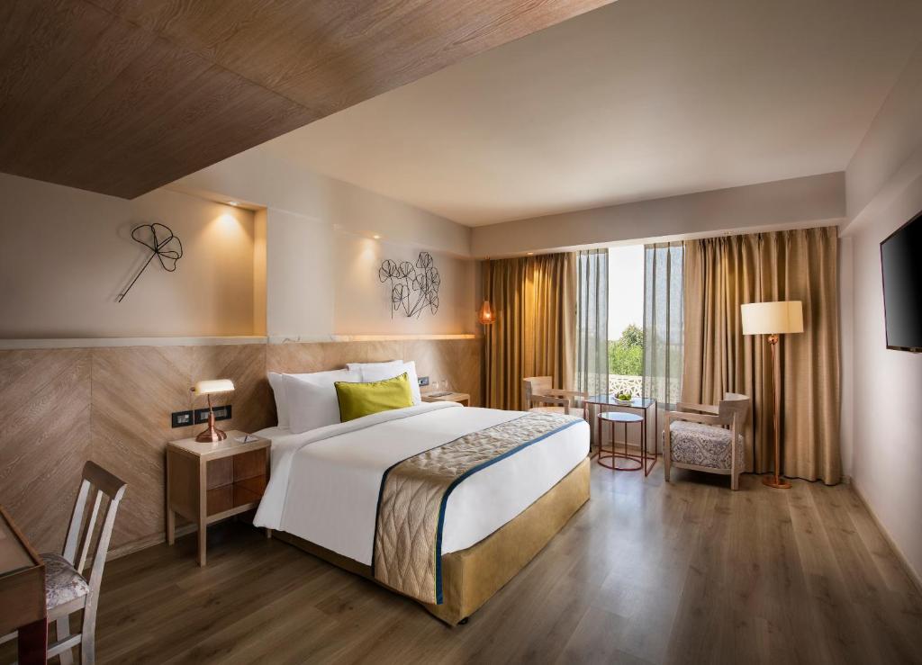 Двухместный (Двухместный номер Делюкс с 1 кроватью или 2 отдельными кроватями) отеля Sarovar Premiere Jaipur, Джайпур