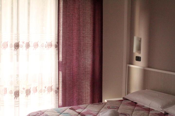 Двухместный (Стандартный двухместный номер с 1 кроватью и видом на сад) отеля Hotel Astoria, Бордигера