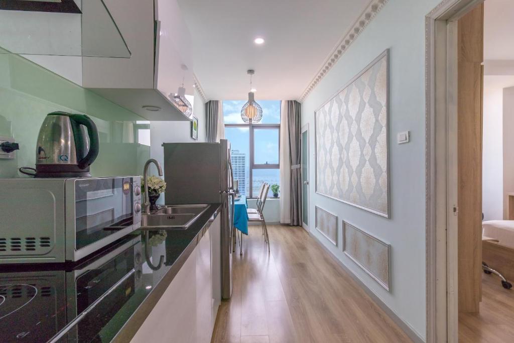 Апартаменты (Семейный люкс с видом на море и город), Nha Trang Beach Apartments