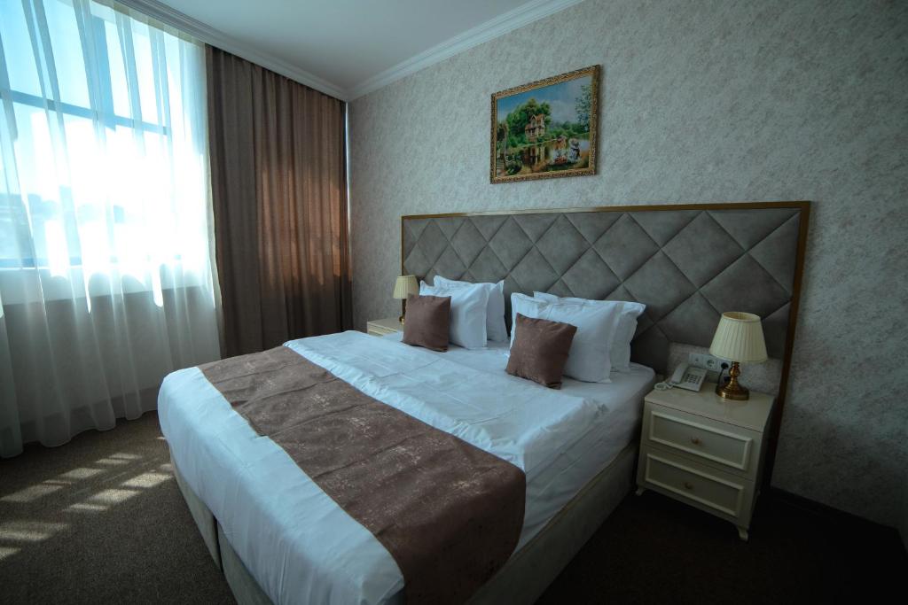 Семейный (Семейный люкс) отеля Salam Baku, Баку