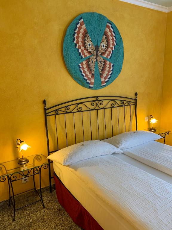 Двухместный (Двухместный номер с 1 кроватью и ванной комнатой) хостела Hotel&Hostel Montarina, Лугано
