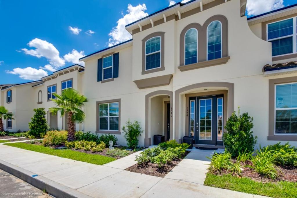 Orlando Newest Resort Community Town Home Townhouse