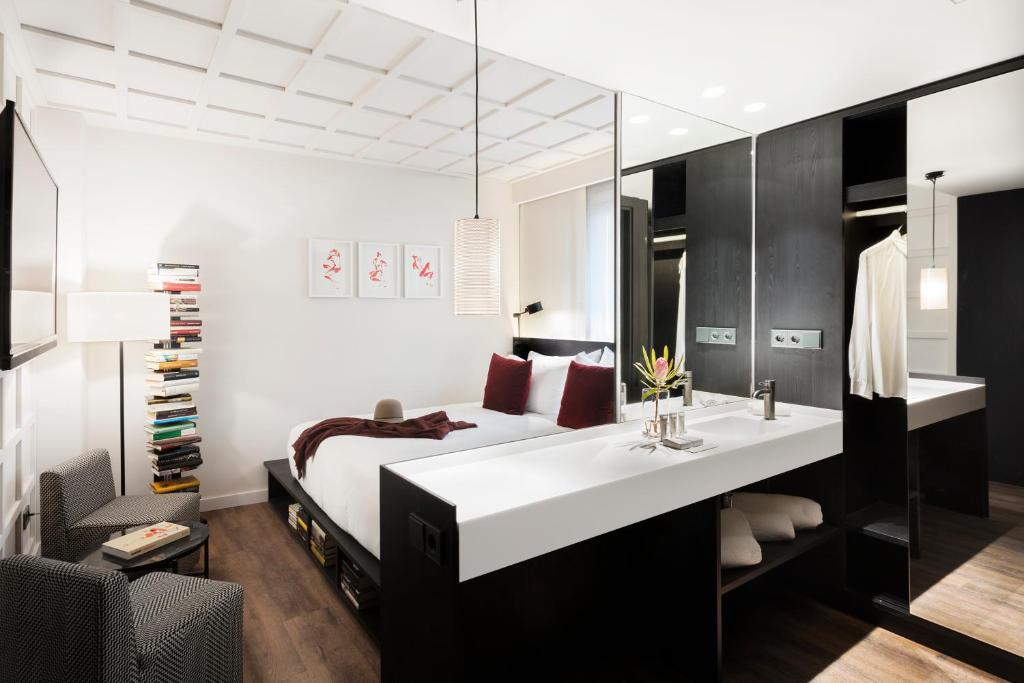 Двухместный (Стандартный двухместный номер с 1 кроватью) отеля Boutique Hotel Casa Volver, Барселона
