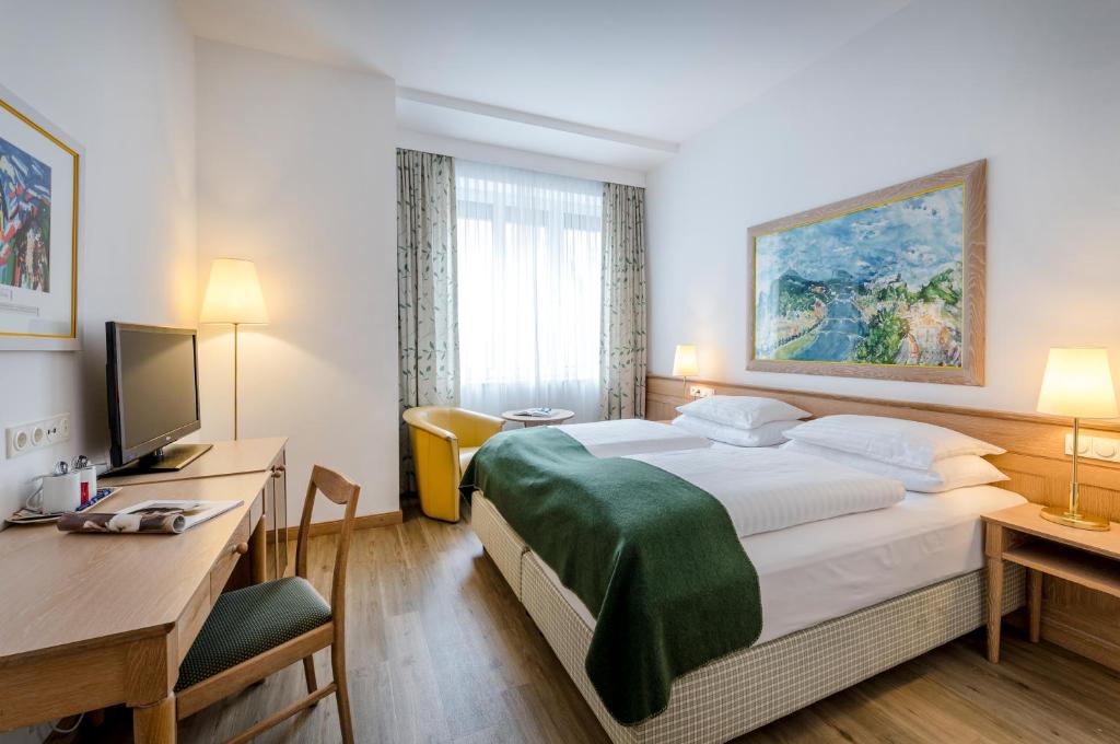 Двухместный (Улучшенный двухместный номер с 1 кроватью) отеля Hotel Imlauer & Bräu, Зальцбург