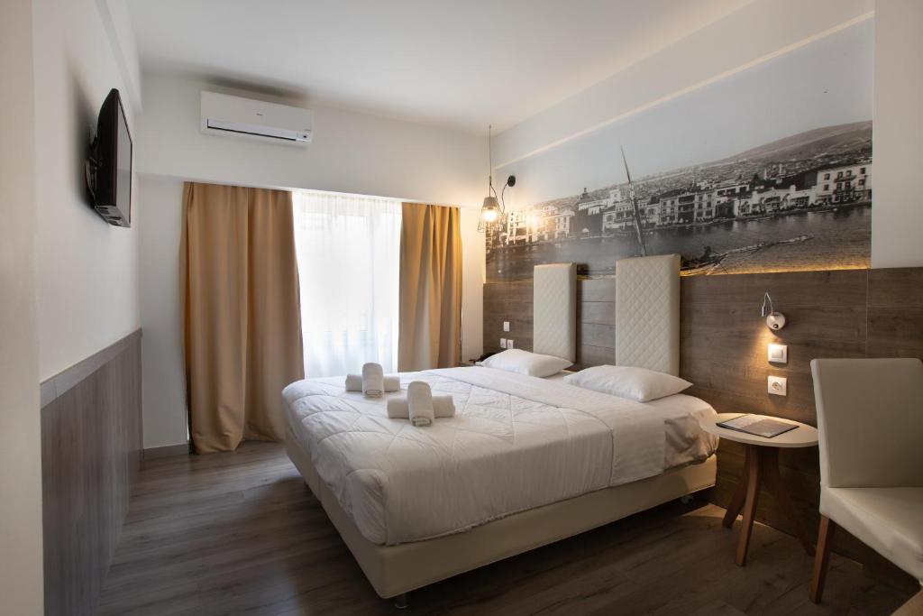 Двухместный (Улучшенный двухместный номер с 1 кроватью) отеля Metropolitan, Салоники