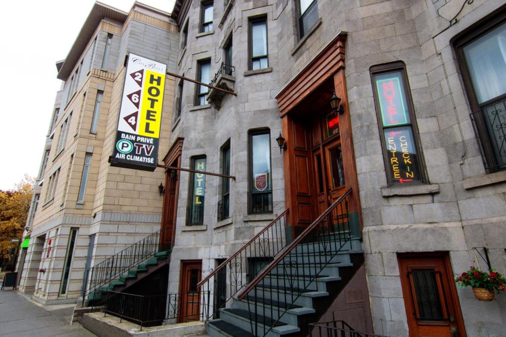 Gay hotels in quebec
