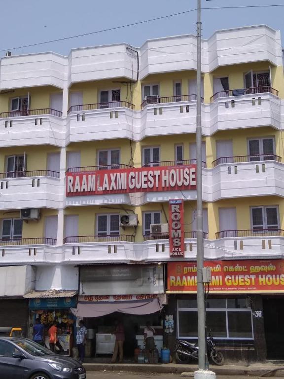 Двухместный (Двухместный номер с 1 кроватью) отеля Raamlaxmi guest house, Ченнаи