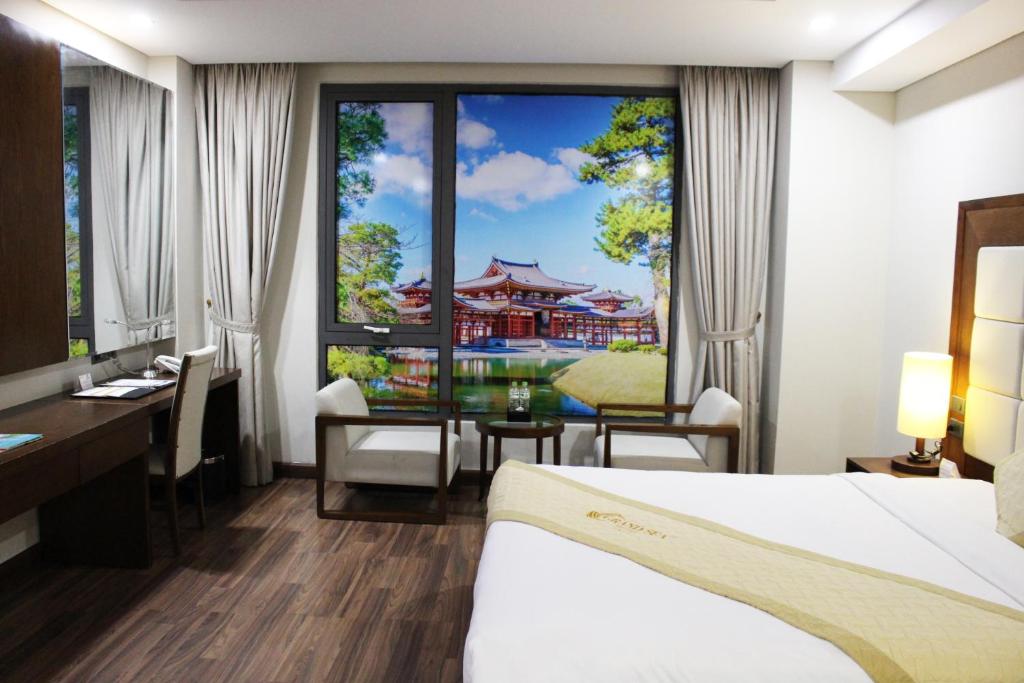 Двухместный (Двухместный номер с 2 отдельными кроватями и собственной ванной комнатой) отеля Grand Sea Hotel, Дананг