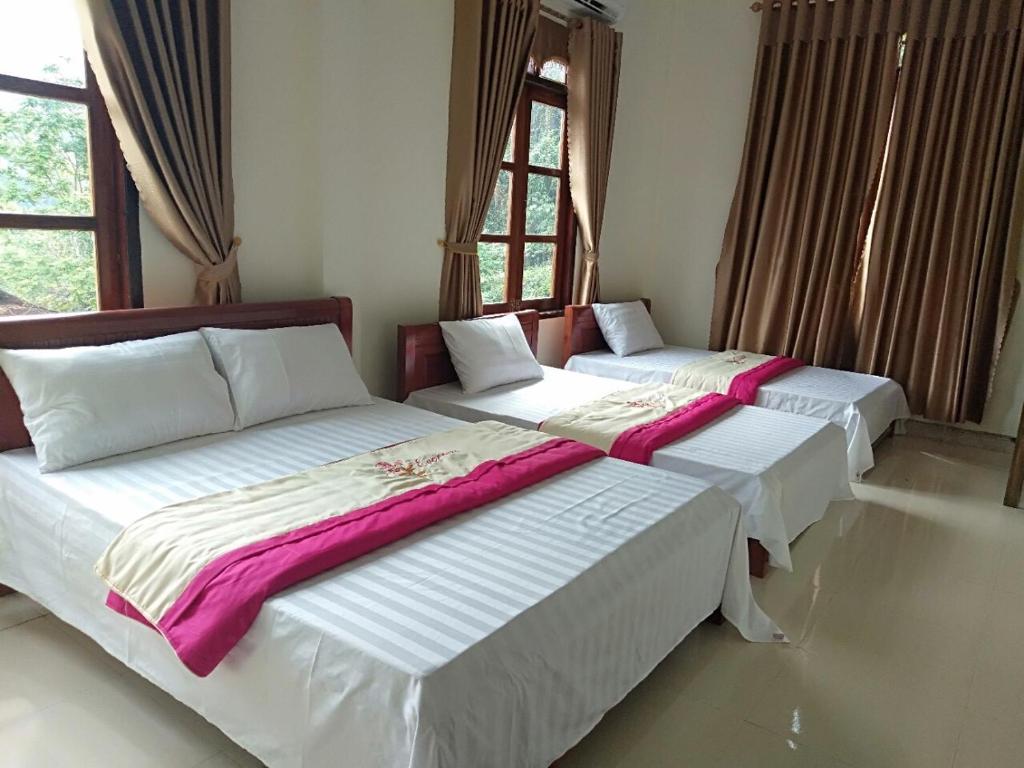 Четырехместный (Четырехместный номер) отеля Anh Khiem Hotel, Баккан