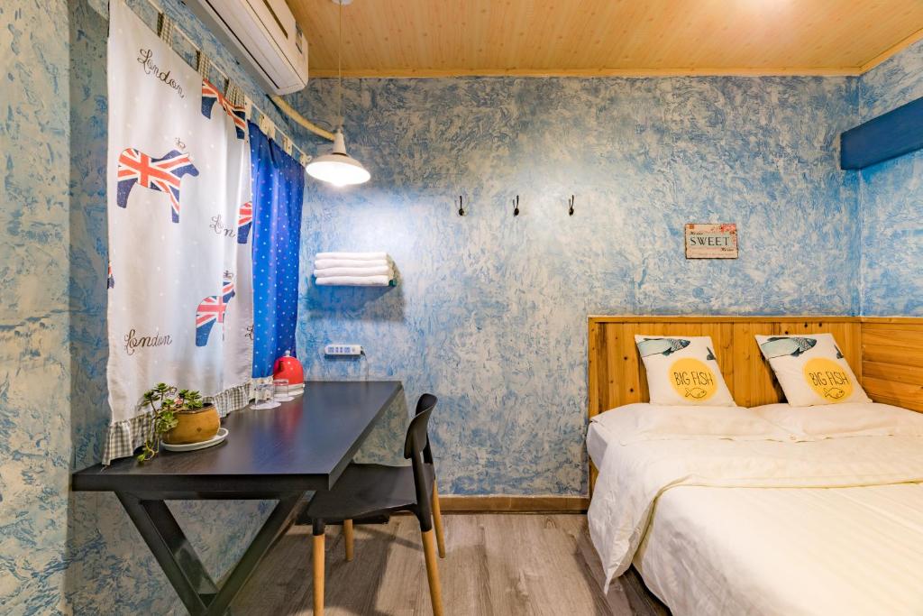 Двухместный (Двухместный номер с 1 кроватью и общей ванной комнатой) хостела Chengdu Dreams Travel International Youth Hostel, Чэнду