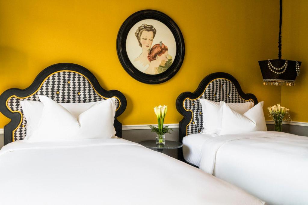 Двухместный (Улучшенный двухместный номер с 2 отдельными кроватями) отеля Hotel de la Coupole - MGallery, Сапа