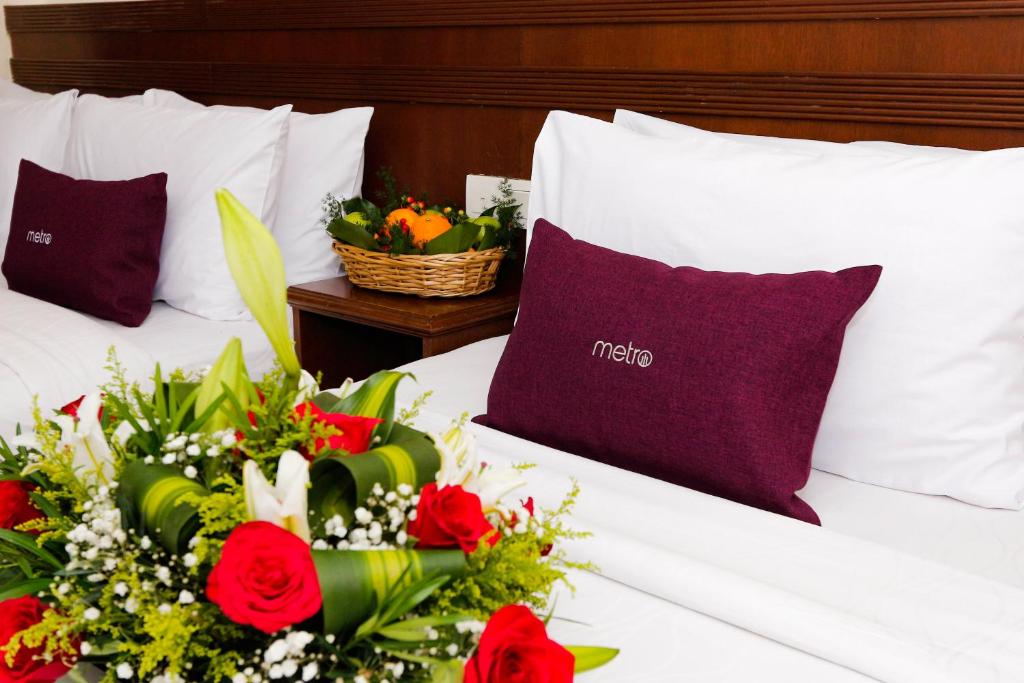 Трехместный (Семейный трехместный номер с 1 кроватью «king-size» и 1 односпальной кроватью) отеля Metro Hotel @ KL Sentral, Куала-Лумпур