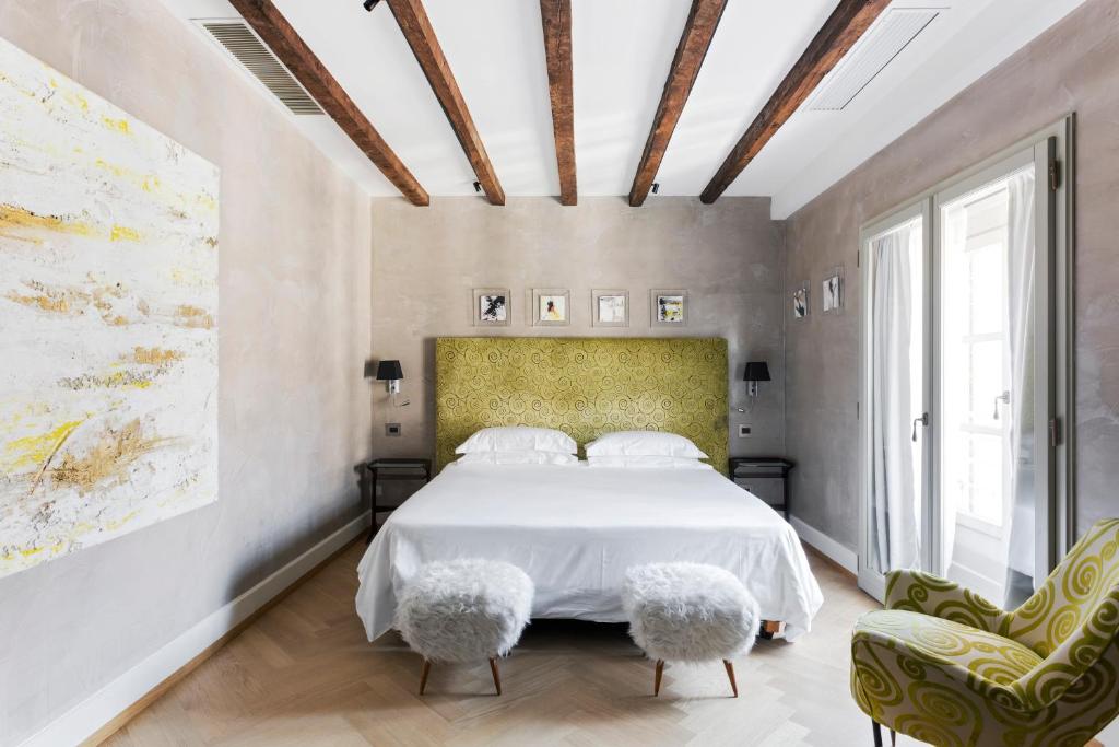 Двухместный (Двухместный номер с 1 кроватью или 2 отдельными кроватями, вид во внутренний двор) отеля TownHouse Galleria, Милан