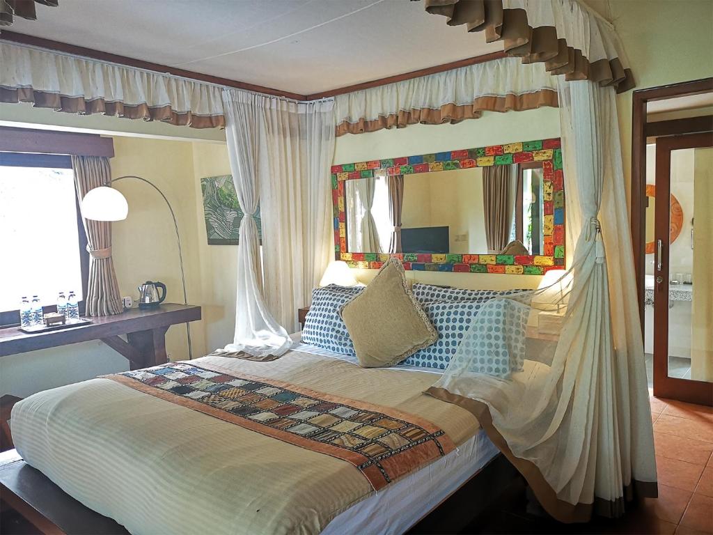 Вилла (Вилла с 2 спальнями), Villa with private pool at Villa Nirvana Ubud