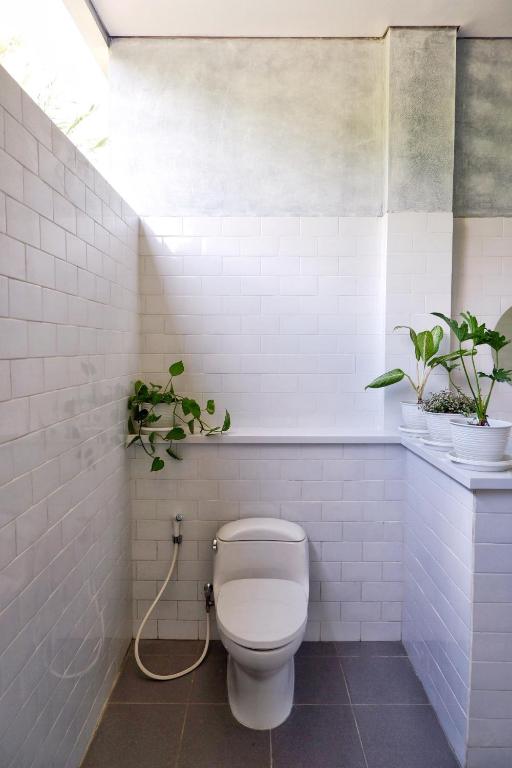 Сьюит (Люкс с кроватью размера «king-size» и балконом), The Sloth Bali