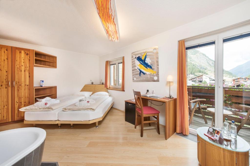 Двухместный (Стандартный двухместный номер с 1 кроватью) отеля Sunstar Style Hotel Zermatt, Церматт