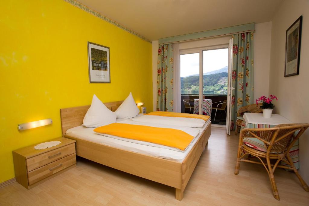 Двухместный (Двухместный номер с 1 кроватью и балконом) гостевого дома Landhaus Gastein, Милльштатт-ам-Зе
