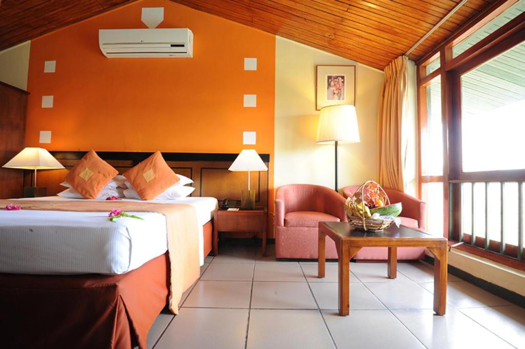 Двухместный (Улучшенный двухместный номер с 1 кроватью или 2 отдельными кроватями) отеля Giritale Hotel, Полоннарува
