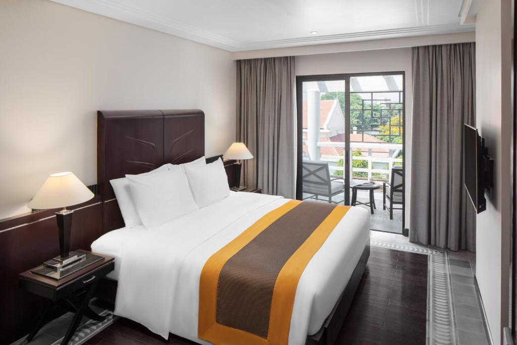 Двухместный (Двухместный номер Делюкс с 1 кроватью) отеля La Residence Hue Hotel & Spa, Хюэ