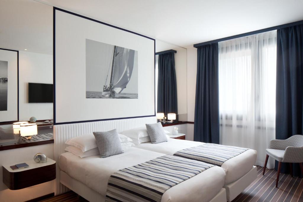 Двухместный (Двухместный номер Делюкс с 1 кроватью или 2 отдельными кроватями) отеля Starhotels President, Генуя