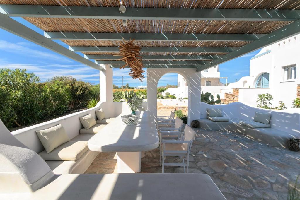 Вилла (Вилла с собственным бассейном), Seaside Naxos | Holiday Villas