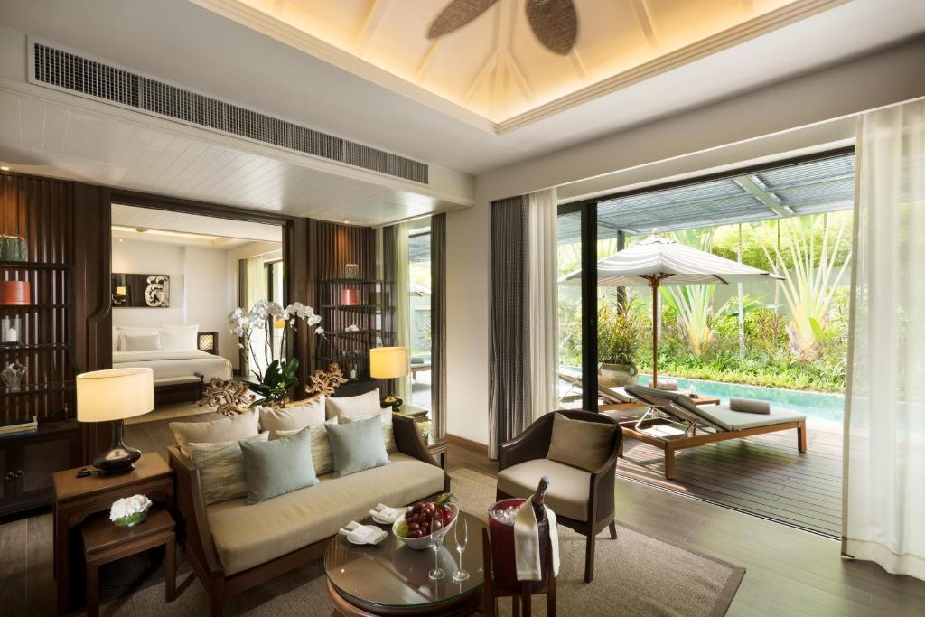 Вилла (Вилла с 2 спальнями и бассейном), Anantara Layan Phuket Resort