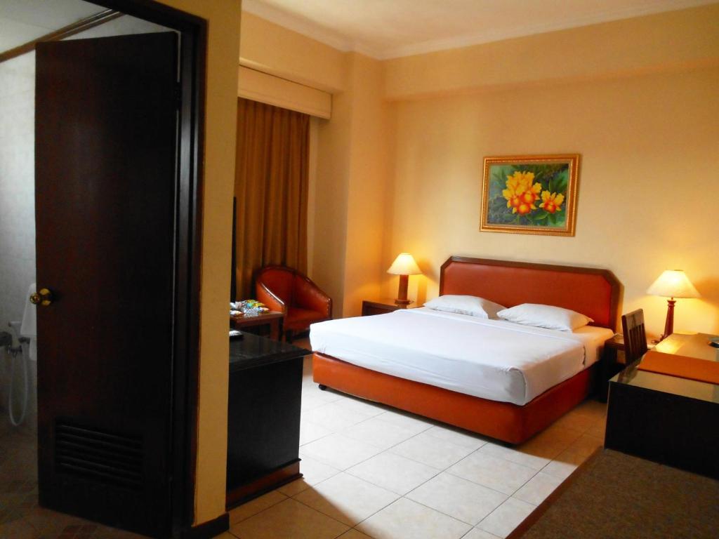 Двухместный (Двухместный номер Делюкс с 1 кроватью) отеля Prinsen Park Hotel, Джакарта