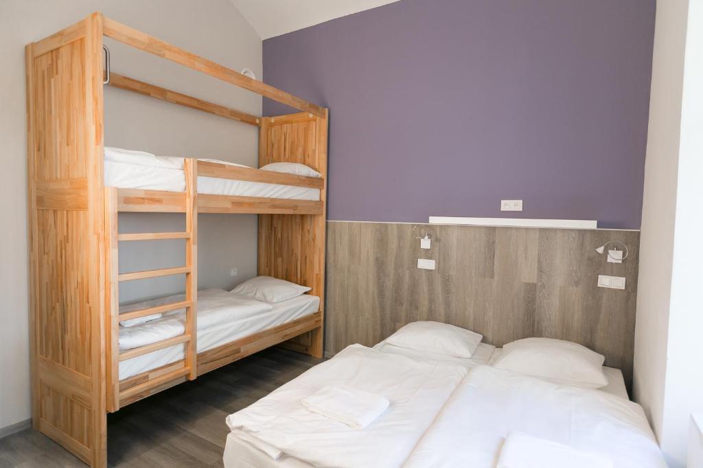 Четырехместный (Четырехместный номер с собственной ванной комнатой), DREAM Hostel Prague