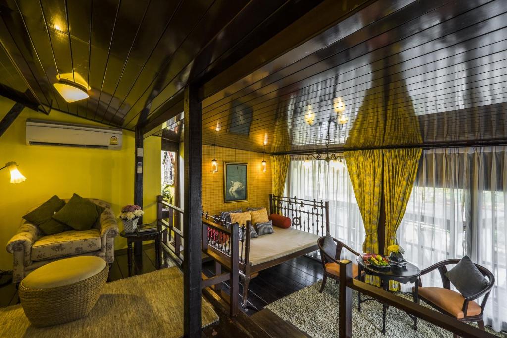 Вилла (Вилла с 1 спальней) курортного отеля Ndol Streamside Thai Villas, Сарабури