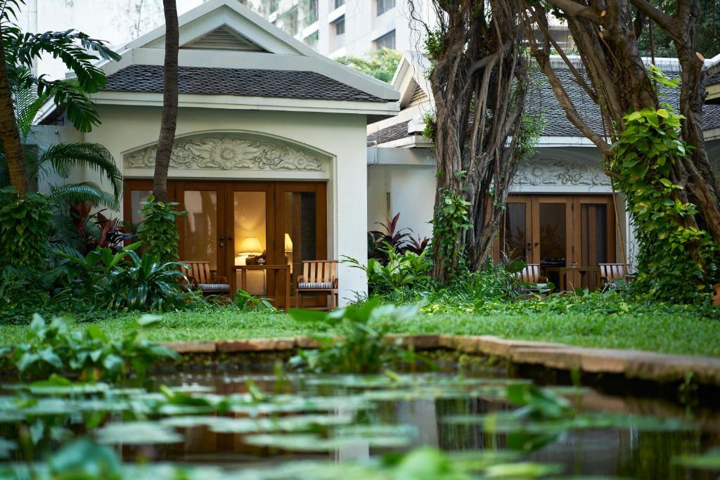 Двухместный (Номер Garden Terrace) отеля Anantara Siam Bangkok Hotel, Бангкок