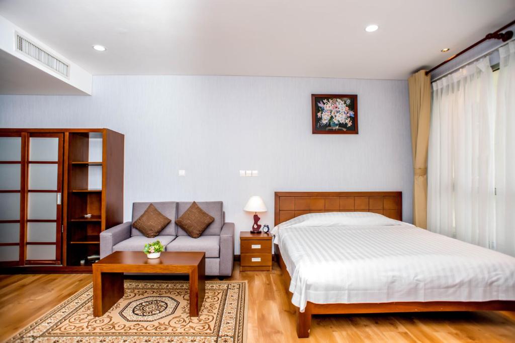 Студио (Двухместный номер-студио Делюкс с 1 кроватью) апарт-отеля The Lancaster Saigon Service Apartment, Хошимин